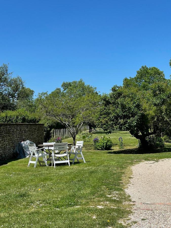 Le Clos De La Tannerie Villa Saint-Aquilin-de-Pacy Exterior photo